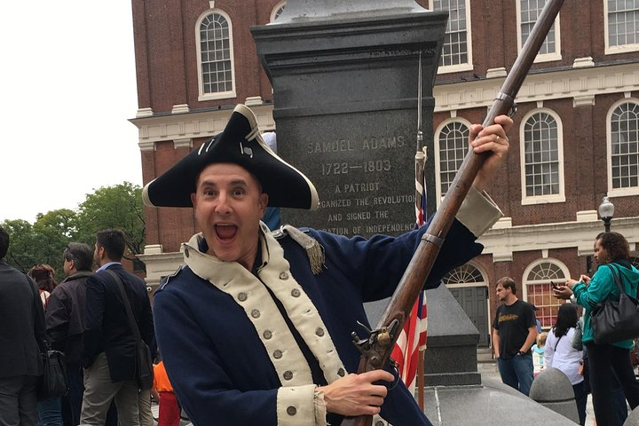 Tour-in-Four -- A Private four hour walking & driving city tour - Photo 1 of 9